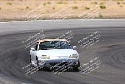 media/Jun-01-2025-CalClub SCCA (Sun) [[eae223c5dd]]/Group 1/Track Event 4/